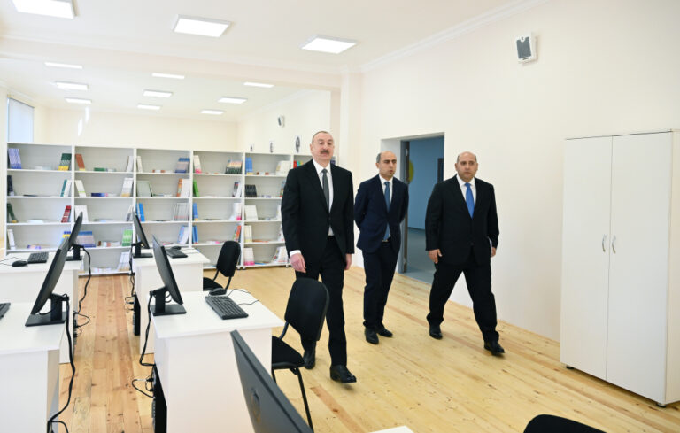 214d7c81-6962-4c9f-a28e-4d785c428bfe_1000480281